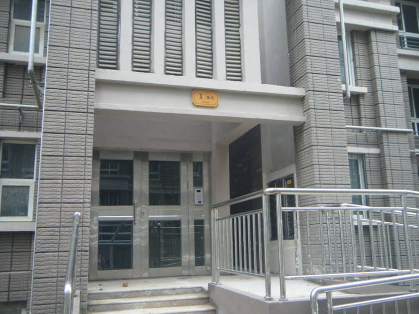 小区单元门入口