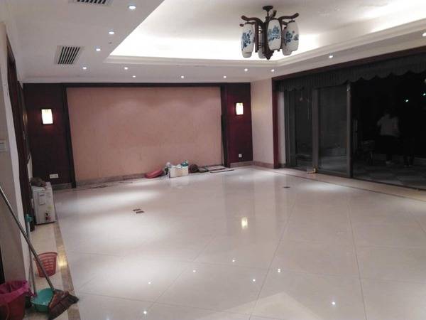 满堂红链家锦绣香江 业主资金问题急售 银行评